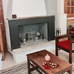 Guest house Vitina's Little House 3*