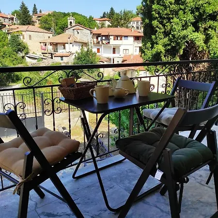 Vitina's Little House Gæstehus