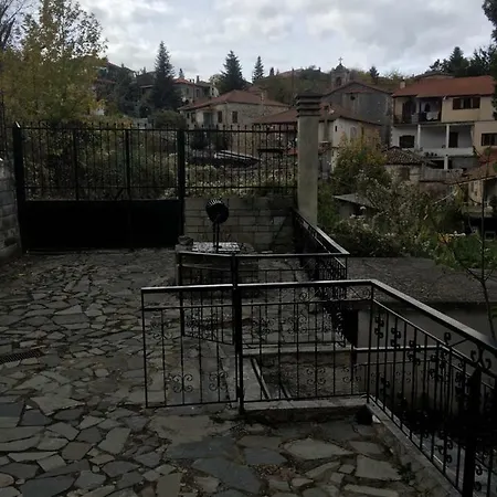 Vitina's Little House 3* Vytina