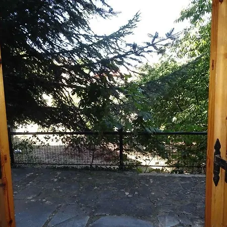 Konukevi Vitina's Little House