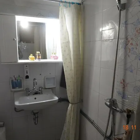 Gæstehus Vitina's Little House Vitina