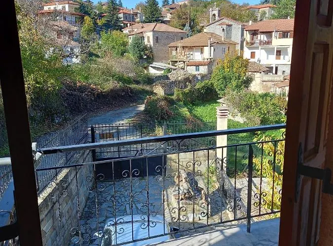 Vitina's Little House 3*