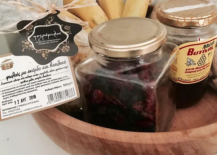 Vitina's Little House 3*