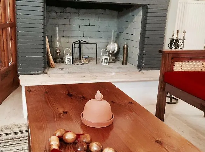 Vitina's Little House 3*