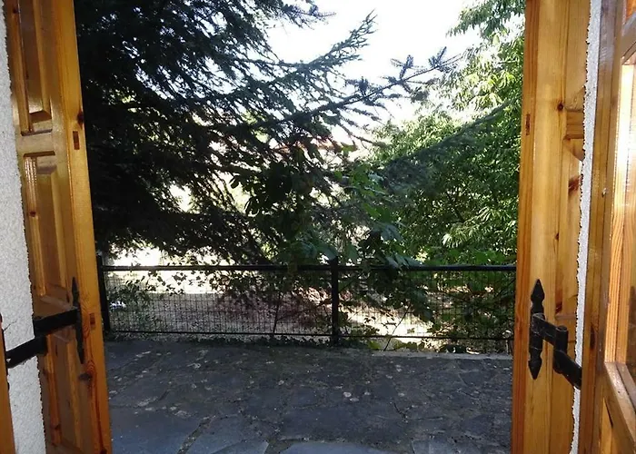 Casa de hóspedes Vitina's Little House